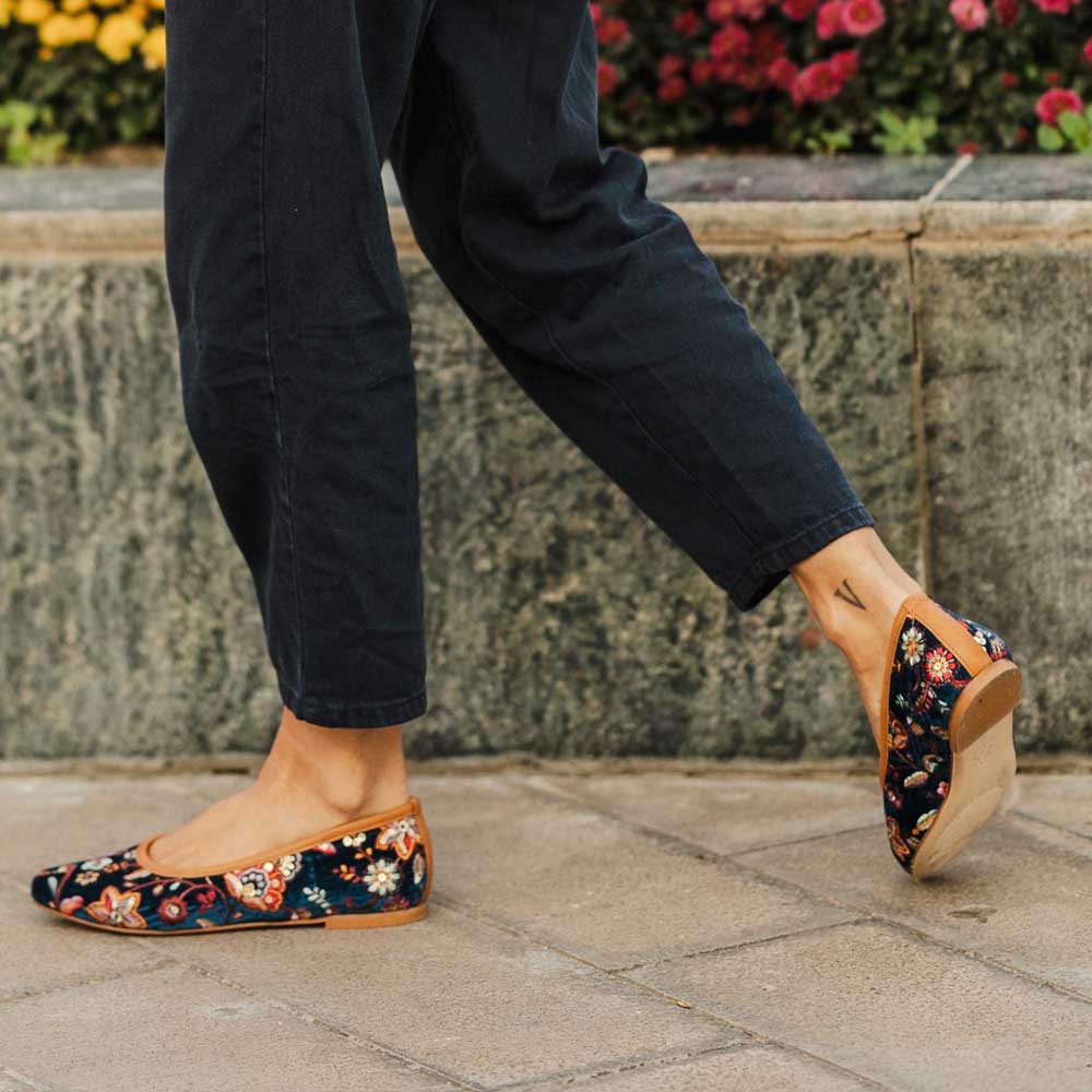 DALIA AZUL - Imagen 3